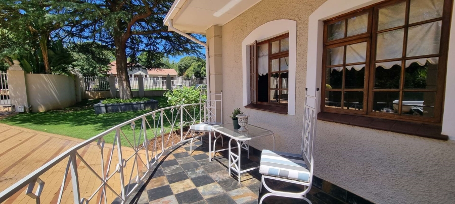 5 Bedroom Property for Sale in Waverley Free State